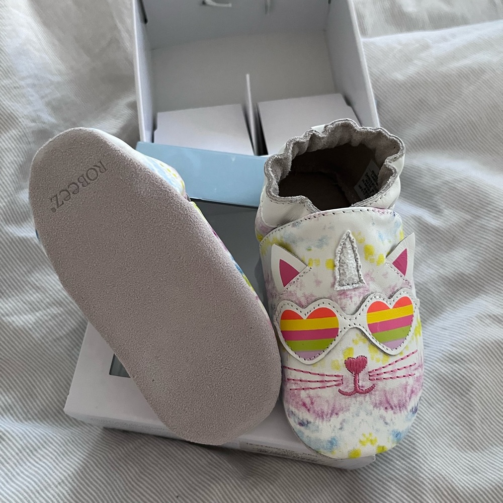 Robeez soft sole shoe